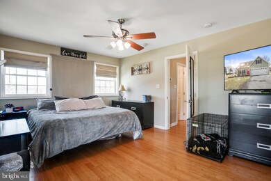 798 Cleveland Ave unit 4, Chambersburg, PA 17201 - photo 4