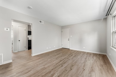 740 E North Broadway St unit B, Lombard, IL 60148 - photo 3