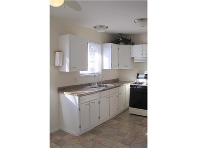 3900 Stillwell Ave, Lansing, MI 48911 - photo 4