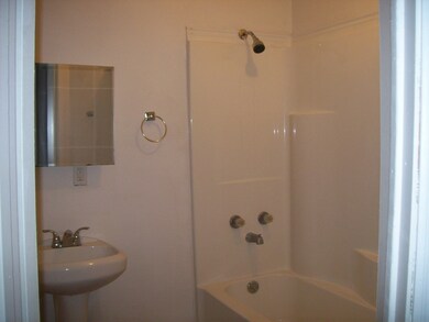 13433 Topeka St, Houston, TX 77015 - photo 6