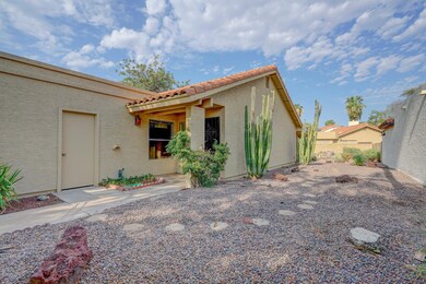 1378 N Salida Del Sol, Chandler, AZ 85224 - photo 3