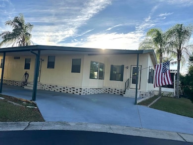 271 Odessa Dr, Lakeland, FL 33813 - photo 4