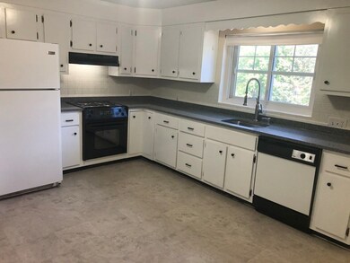 120 Emerson Gardens Rd unit 120, Lexington, MA 02420 - photo 2