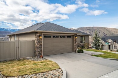 1938 Legacy Place SE, East Wenatchee, WA 98802 - photo 2