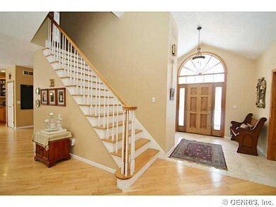 Foyer 2 story open foyer - Tile foyer