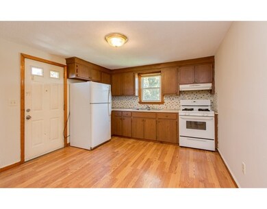 196 7th Ave, Lowell, MA 01854 - photo 6