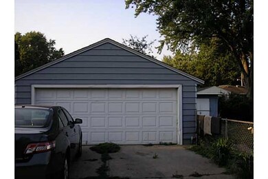 3313 Bel Aire Rd, Des Moines, IA 50310 - photo 4