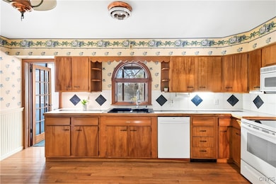 3861 East St, Skaneateles, NY 13152 - photo 5