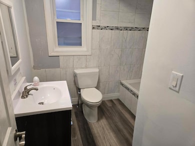 8535 Callie Ave, Morton Grove, IL 60053 - photo 7