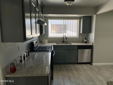 2017 Solano Dr, El Paso, TX 79935 - photo 7