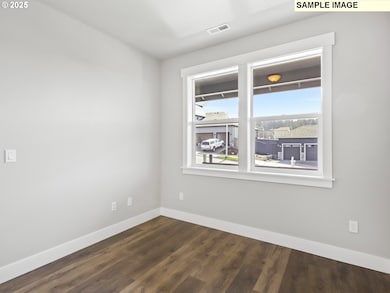 657 NE Saling Dr W unit 95, Estacada, OR 97023 - photo 2