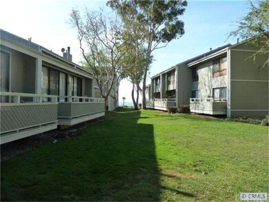 Backs one of largest greenbelts in Newport Crest, 
