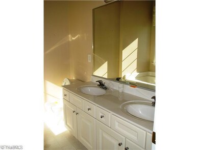 Master Bath/Spa.