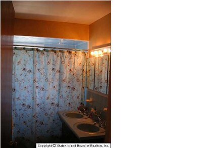 138 Buffalo St, Staten Island, NY 10306 - photo 5