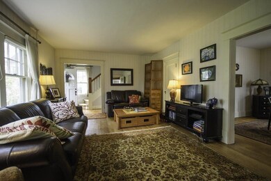 22 Roweland Ave, Delmar, NY 12054 - photo 4