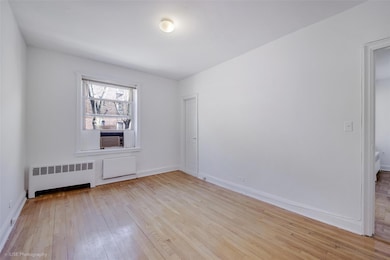 Celtic Park unit 5F, Woodside, NY 11377 - photo 4