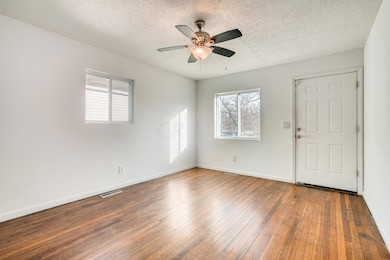 1530 E 25th Ave, Columbus, OH 43211 - photo 4