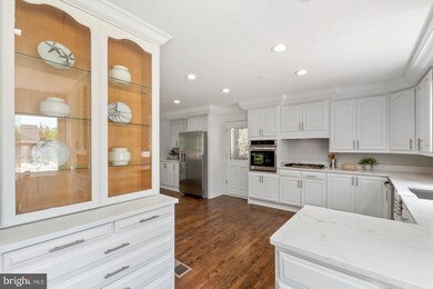 2004 Prices Ln, Alexandria, VA 22308 - photo 7
