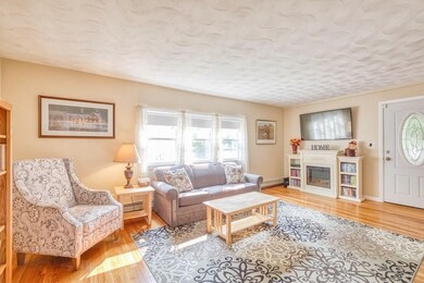 288 Central St, Saugus, MA 01906 - photo 4