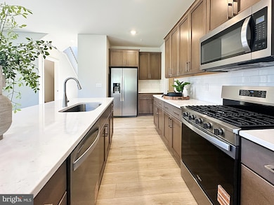 544 Arrowgrass Ln, New Castle, DE 19720 - photo 3