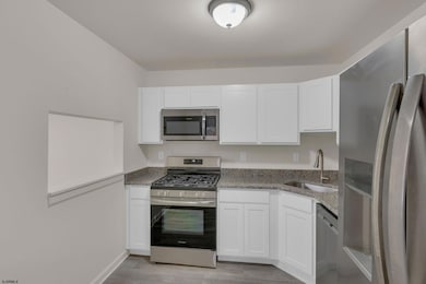 36 Apache Ct unit 36, Galloway, NJ 08205 - photo 5