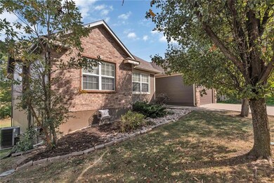 617 Duncan Cir, Raymore, MO 64083 - photo 3