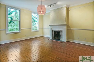 521 E Broad St unit 2, Savannah, GA 31401 - photo 4