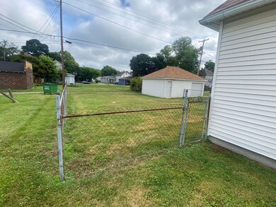 240 E Front St, Logan, OH 43138 - photo 7