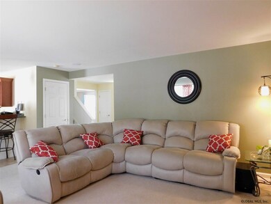 58 Sandy Ln, Selkirk, NY 12158 - photo 2