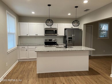 5351 Kingsbury St, Jacksonville, FL 32205 - photo 6