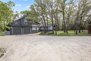 8010 Perry Ln, College Station, TX 77845 - photo 3