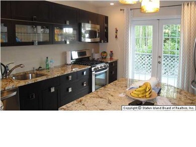 397 Montreal Ave, Staten Island, NY 10306 - photo 5