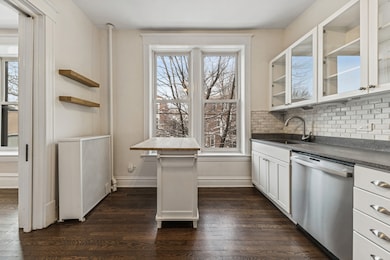 2159 N Seminary Ave unit B, Chicago, IL 60614 - photo 2