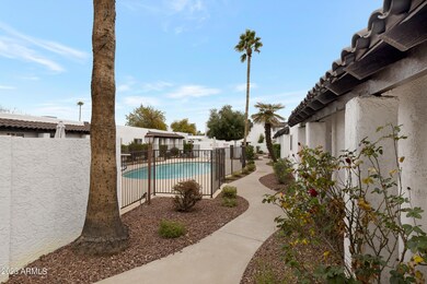 2401 N 70th St Unit V-19