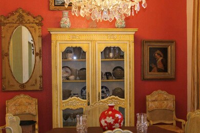 Formal dining room