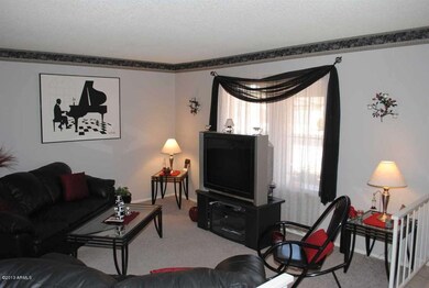 Woodridge Front Room 4