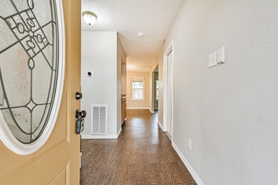 222 Old Oaks St, League City, TX 77573 - photo 5