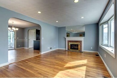 5 Graymore Rd, Waltham, MA 02451 - photo 5