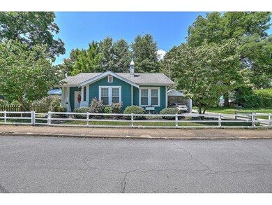 1004 Spring St, Johnson City, TN 37604 - photo 2