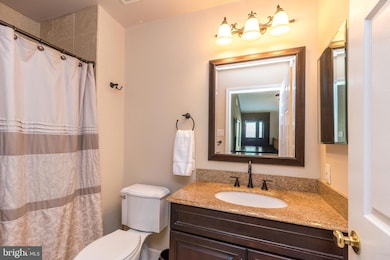 1008 Julian Dr W unit W, Warwick, PA 18974 - photo 4