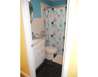 159 W 7th St, Boston, MA 02127 - photo 5