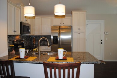 4555 Prunty Ave, Jacksonville, FL 32205 - photo 6