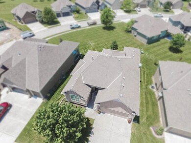 1424 Brompton Ln, Raymore, MO 64083 - photo 4