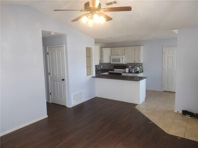 Living Room / Kitchen
