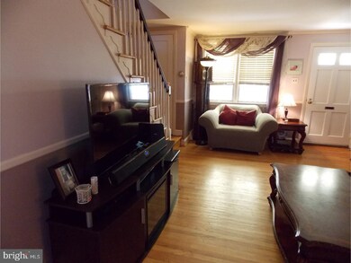 1069 Tremont Dr, Glenolden, PA 19036 - photo 3