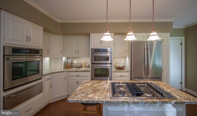 12904 Woodburn Dr, Hagerstown, MD 21742 - photo 6