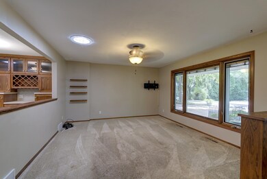 4838 Maple Ave, Fitchburg, WI 53711 - photo 5