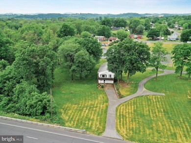 1050 Pottsville Pike, Shoemakersville, PA 19555 - photo 4