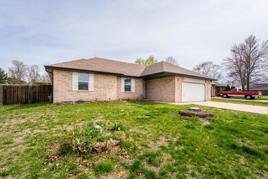 722 S Pinewood Ln, Nixa, MO 65714 - photo 4