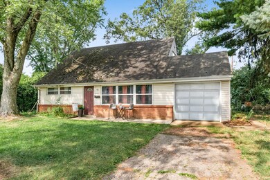 1555 Duffield Dr, Columbus, OH 43227 - photo 2